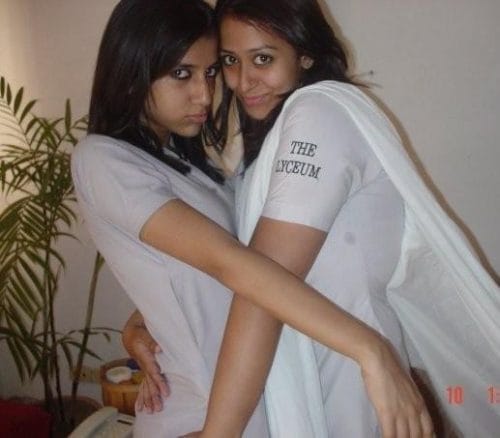collage girls